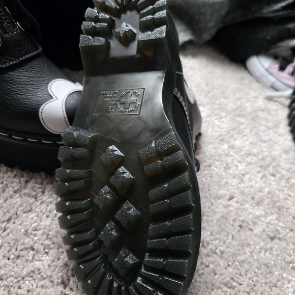 Dr Marten Sinclair Pisa Flower Boots. Never Worn. Womens Size 8 - Picture 3 of 5